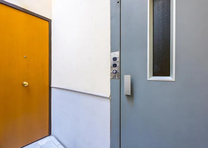 Casa Al Rettifilo Con Terrazzo Apartment Naples