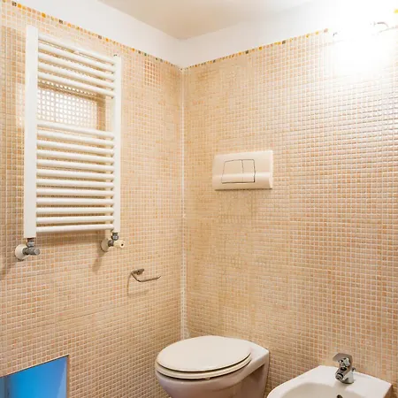 Casa Al Rettifilo Con Terrazzo *