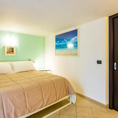 Casa Al Rettifilo Con Terrazzo Apartman