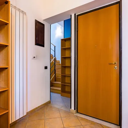 Casa Al Rettifilo Con Terrazzo Nápoly