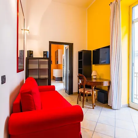 Casa Al Rettifilo Con Terrazzo Nápoly