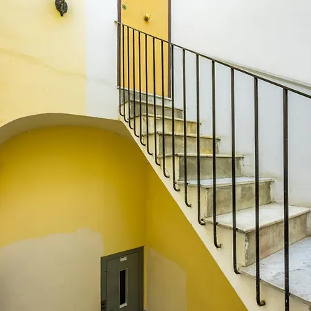 Apartman Casa Al Rettifilo Con Terrazzo Nápoly