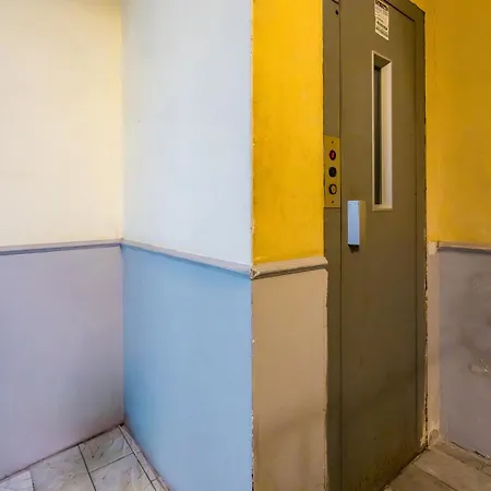 Casa Al Rettifilo Con Terrazzo * Nápoly