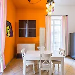 Casa Al Rettifilo Con Terrazzo Neapel