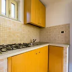 Casa Al Rettifilo Con Terrazzo Lägenhet *
